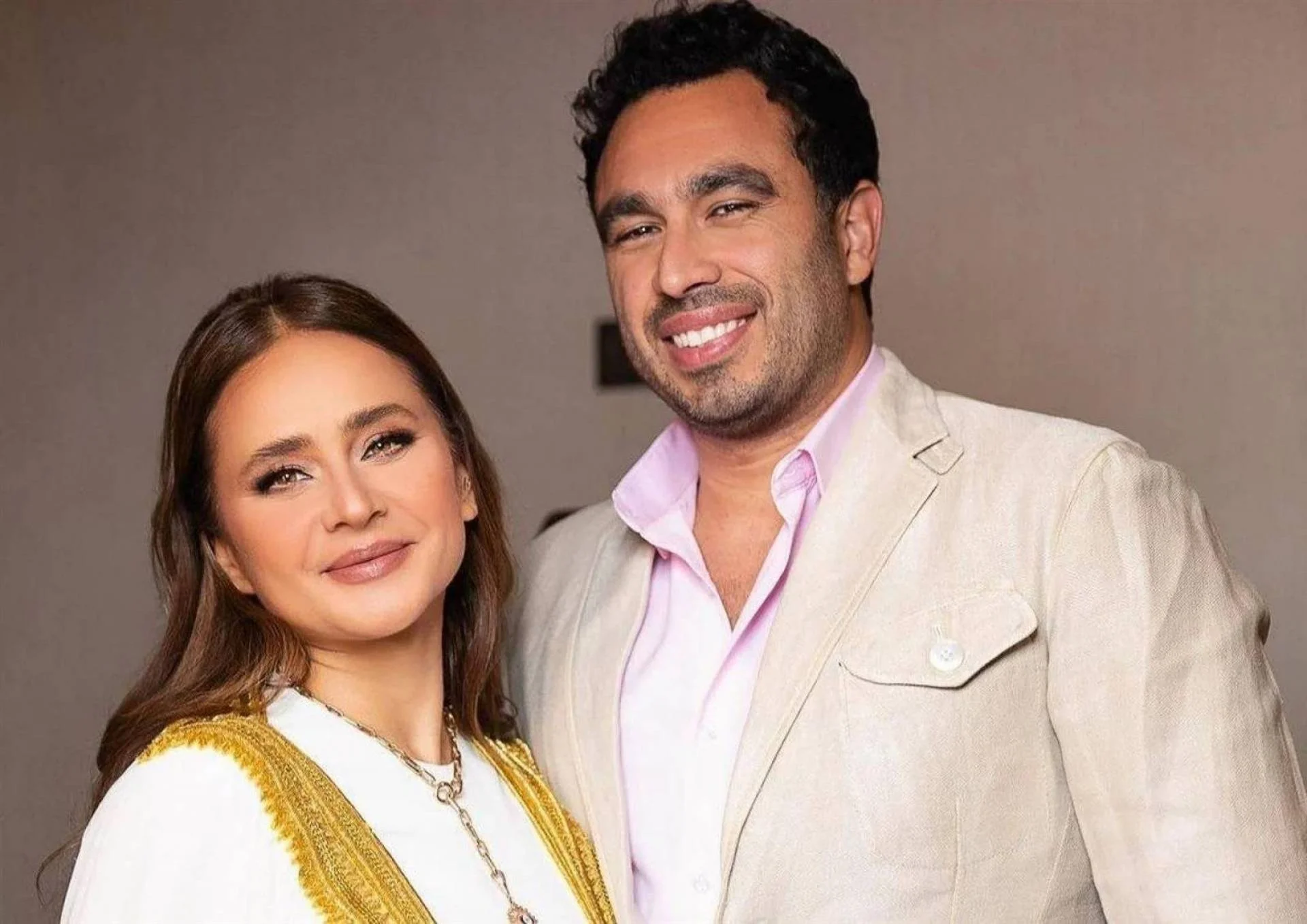 testنيللي كريم وهشام عاشور