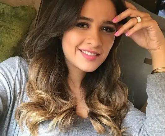 testياسمين عبد العزيز