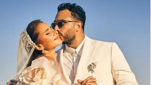 testنيللي كريم وهشام عاشور 