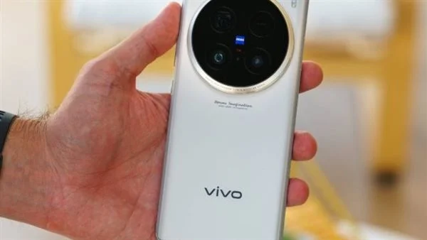 testهواتف vivo X200